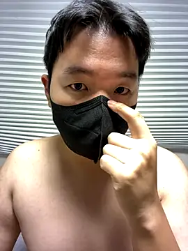 Snapshot of wolfdogwip chatting on October 28, 2025, 12:41 pm wolfdogwip online show from October 28, 2025, 12:41 pm