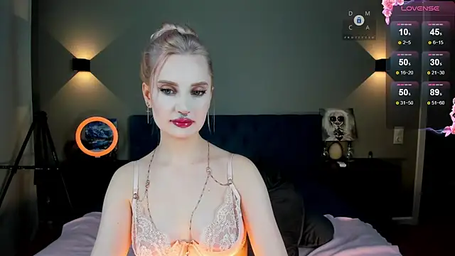 Snapshot of linda_ada chatting on September 30, 2025, 6:46 pm linda ada online show from September 30, 2025, 6:46 pm