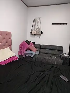 Snapshot of ariana_and_lucas chatting on October 24, 2025, 12:41 am ariana and lucas online show from October 24, 2025, 12:41 am