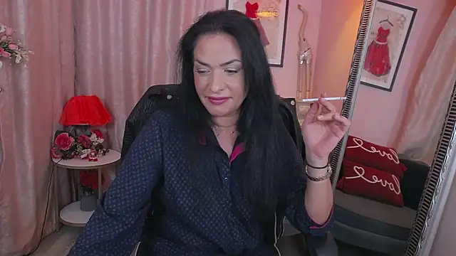 Snapshot of MyLovOne chatting on October 14, 2025, 11:11 am MyLovOne online show from October 14, 2025, 11:11 am