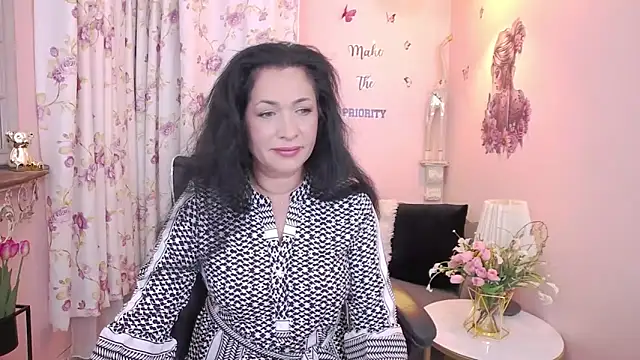 MyLovOne online show from June 19, 2026, 11:36 am