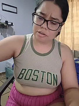 Snapshot of saenz_eymi chatting on July 30, 2026, 5:12 pm saenz eymi online show from July 30, 2026, 5:12 pm