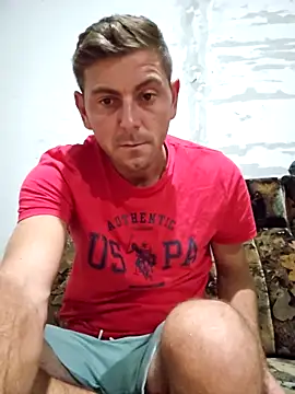 Snapshot of Alex-andru88 chatting on September 16, 2025, 5:58 pm Alex-andru88 online show from September 16, 2025, 5:58 pm