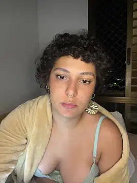 OliviaWild  online show from June 17, 2026, 3:20 am