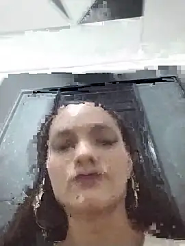 Karen Ariass online show from June 6, 2026, 3:00 am