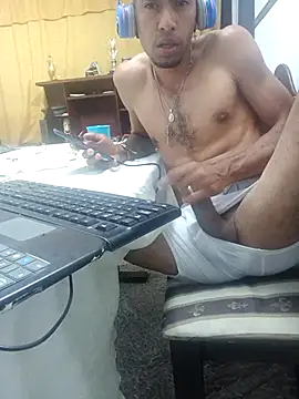 Negritohot2828 online show from May 1, 2026, 5:34 am