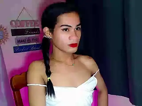 bellalot online show from December 19, 2025, 7:37 am