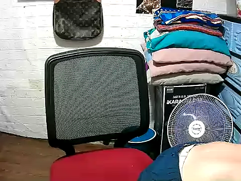 Pinoy slutcummer69 online show from March 5, 2026, 4:52 am