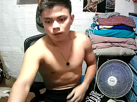 Pinoy slutcummer69 online show from March 10, 2026, 10:42 am