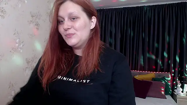 Alisawoods  online show from October 24, 2025, 7:32 pm