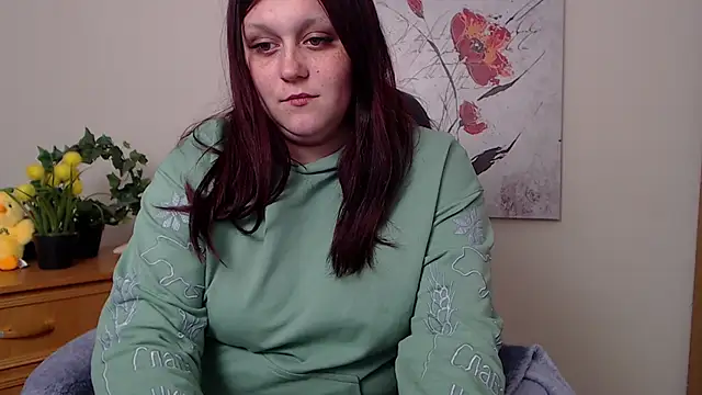 Alisawoods  online show from April 25, 2026, 12:30 pm
