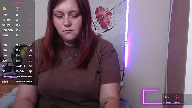 Alisawoods  online show from July 9, 2026, 12:20 pm