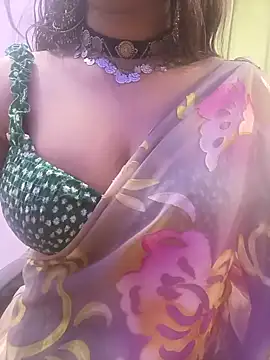 Naina 007 online show from September 18, 2025, 4:47 am