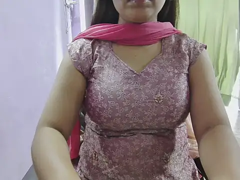 Naina 007 online show from September 22, 2025, 6:59 am