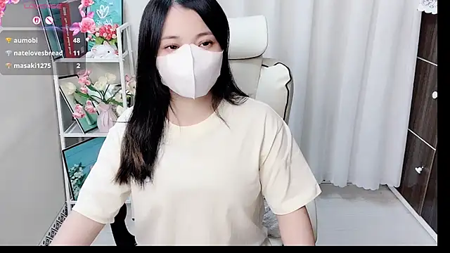 phuongnhi  online show from July 1, 2026, 2:18 pm