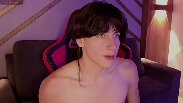 Snapshot of devils_cry chatting on October 10, 2025, 4:22 am devils cry online show from October 10, 2025, 4:22 am