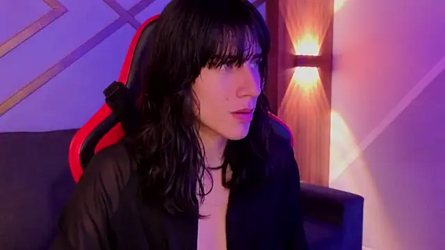 Snapshot of devils_cry chatting on October 16, 2025, 3:40 am devils cry online show from October 16, 2025, 3:40 am