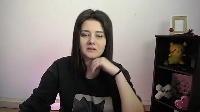 Katrin kiss  online show from February 27, 2026, 1:00 pm
