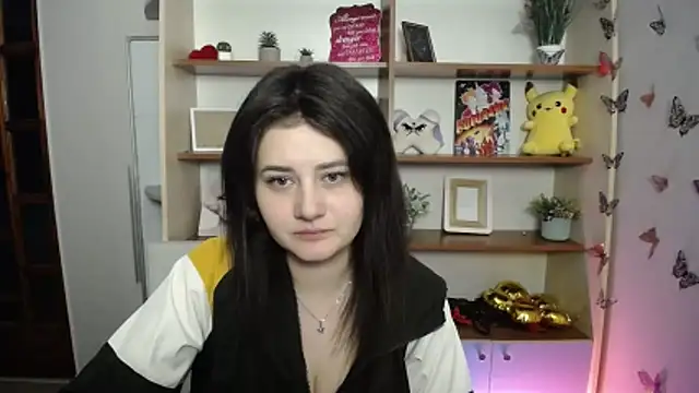 Katrin kiss  online show from May 9, 2026, 12:10 pm