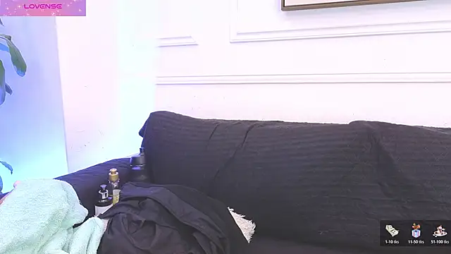 Daisy Price online show from February 19, 2026, 11:39 am