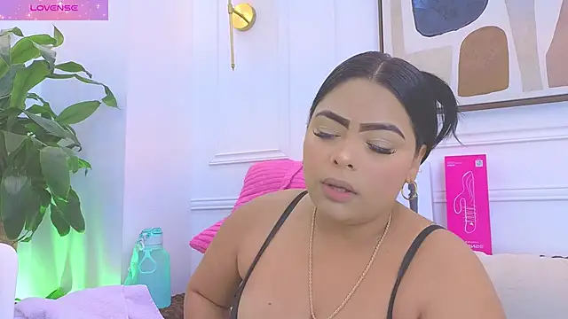 Snapshot of Daisy_Price chatting on May 20, 2026, 9:59 am Daisy Price online show from May 20, 2026, 9:59 am