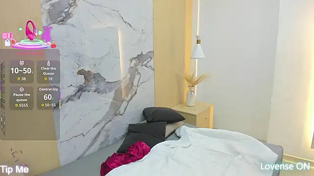 Snapshot of DollyBrowncc chatting on September 27, 2025, 2:16 am DollyBrowncc online show from September 27, 2025, 2:16 am