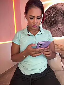 DollyBrowncc online show from May 8, 2026, 3:56 am