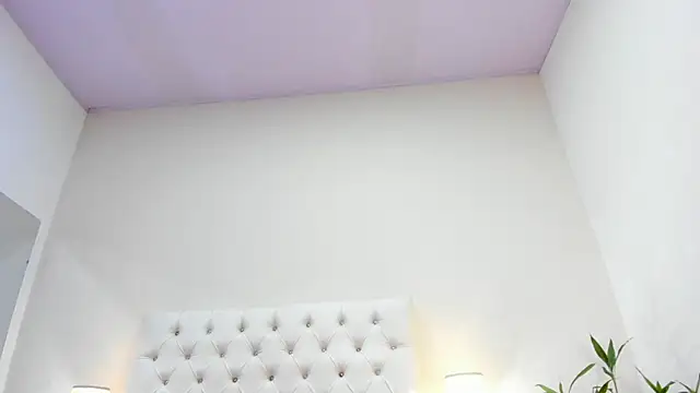 Snapshot of Perla_Giraldo chatting on September 17, 2025, 12:07 pm Perla Giraldo online show from September 17, 2025, 12:07 pm