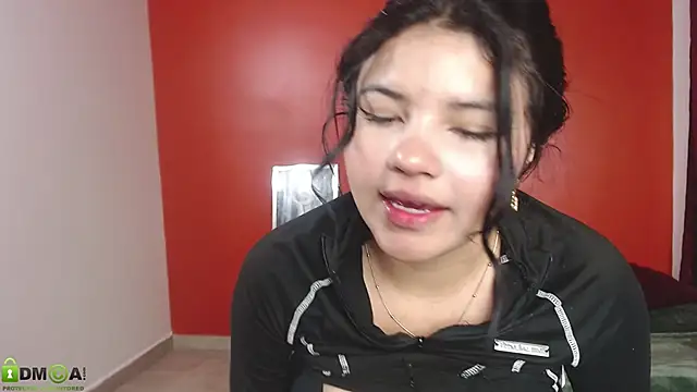 zahira lenox01 online show from September 8, 2025, 8:08 pm