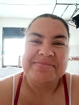 Snapshot of yaneth_ chatting on September 25, 2025, 1:26 pm yaneth  online show from September 25, 2025, 1:26 pm