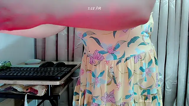 nesianhottits online show from April 27, 2026, 7:28 am