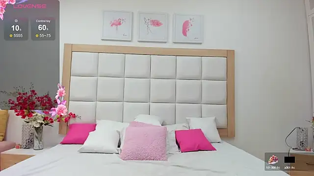 MiaBlakeee online show from September 11, 2025, 12:38 pm