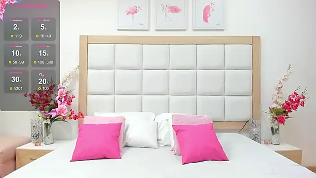 MiaBlakeee online show from October 24, 2025, 7:10 pm