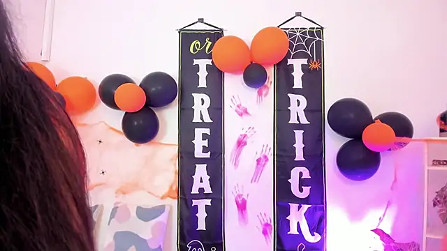 yunna7 online show from October 31, 2025, 11:11 am