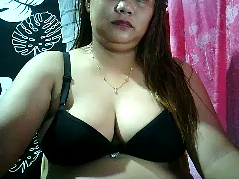 Snapshot of yuana25 chatting on May 21, 2026, 8:43 am yuana25 online show from May 21, 2026, 8:43 am