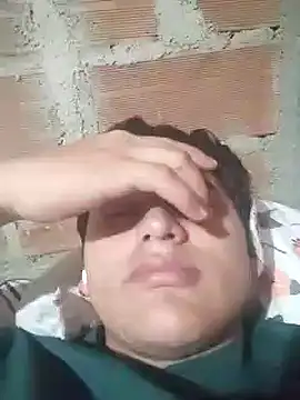 HOMBRESUPERHOT online show from November 2, 2025, 2:30 pm