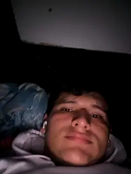 HOMBRESUPERHOT online show from February 16, 2026, 5:58 am