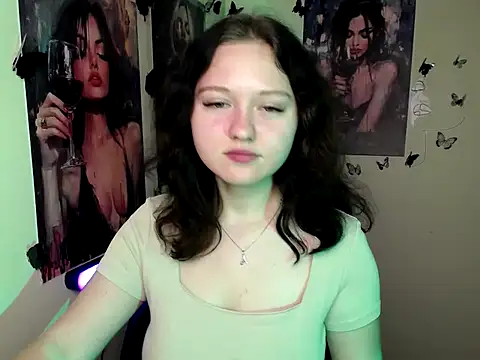 LadyAlice  online show from October 11, 2025, 6:12 am