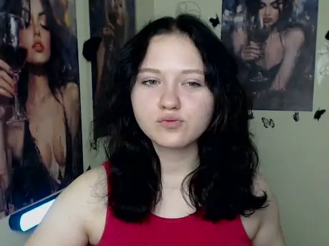 LadyAlice  online show from November 11, 2025, 7:08 am