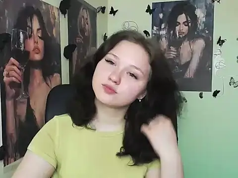 LadyAlice  online show from April 30, 2026, 6:09 am