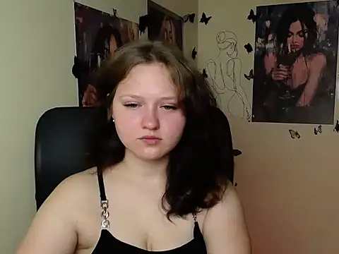 LadyAlice  online show from July 2, 2026, 6:19 am