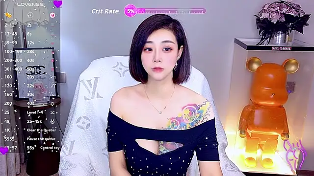 Snapshot of yue_yue chatting on July 22, 2026, 6:38 am yue yue online show from July 22, 2026, 6:38 am