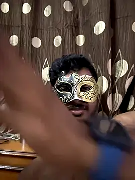 VVcouple online show from October 23, 2025, 6:06 pm