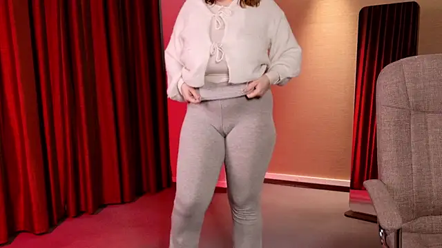 Morvelyn online show from November 29, 2025, 6:00 pm