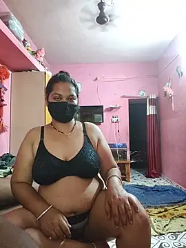 biggbobbsgirl online show from May 14, 2026, 2:29 am