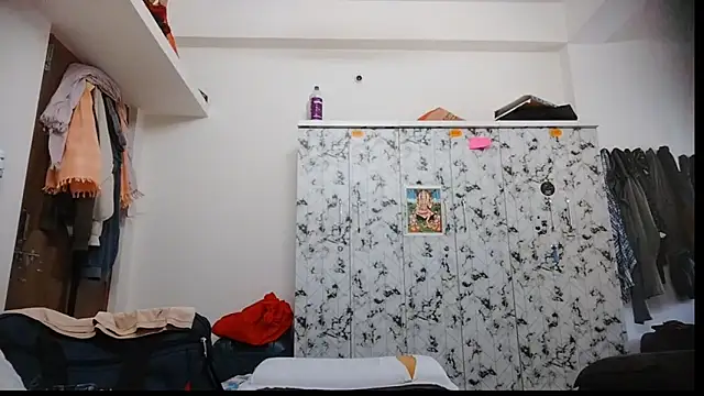 Snapshot of Rahulisagoodguy chatting on September 24, 2025, 11:13 am Rahulisagoodguy online show from September 24, 2025, 11:13 am