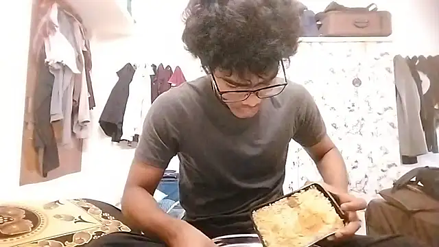 Rahulisagoodguy online show from December 18, 2025, 11:38 am