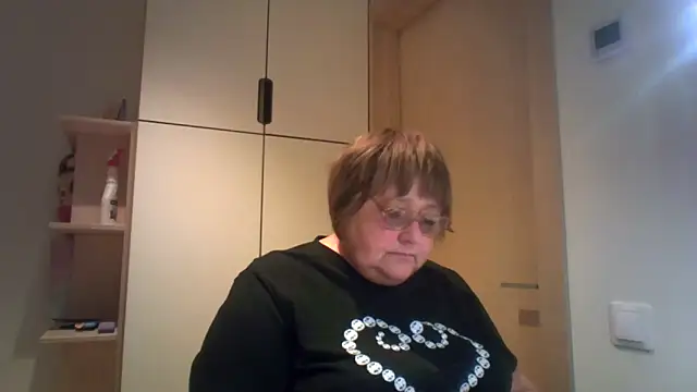 rewa666 online show from September 9, 2025, 5:01 pm
