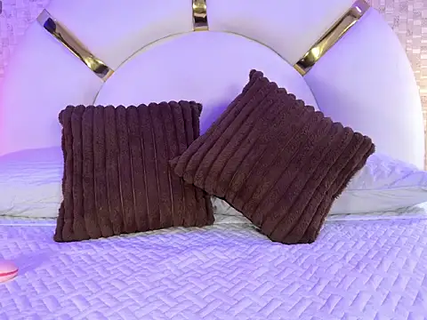 Snapshot of marcela_rojas chatting on October 10, 2025, 11:31 am marcela rojas online show from October 10, 2025, 11:31 am