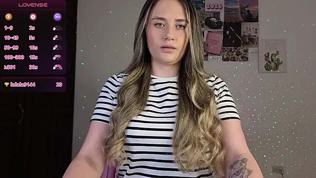 Veronika  Winslow  online show from January 14, 2026, 6:08 am